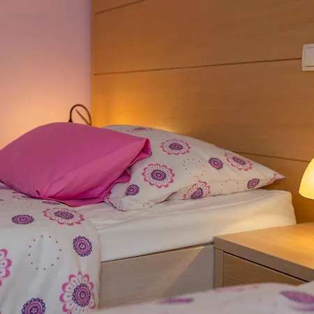 Gostilna Lipan Guest house Gorenja Vas (Gorenja Vas-Poljane)