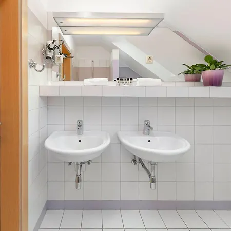 Gasthuis Gostilna Lipan